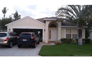 1706 Sawgrass Cir, Greenacres, FL 33413, Sold 06/23/17