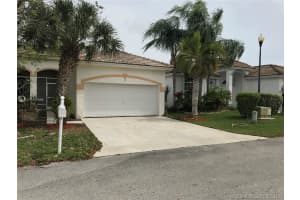 2895 SE 4th Pl, Homestead, FL 33033, Sold 12/29/17