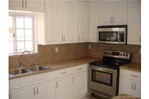 7641 NW 182nd Terrace, Hialeah, FL 33015, Sold 07/28/17