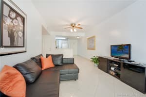 185 SE 14th Terrace, Miami, FL 33131, Sold 08/24/17