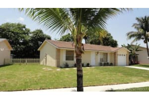 7281 Willow Spring Cir N, Boynton Beach, FL 33436, Sold 06/08/17