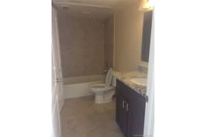 2871 N Oakland Forest Dr, Fort Lauderdale, FL 33309, Sold 06/05/17