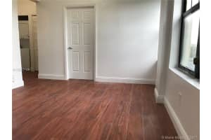 934 Michigan Ave, Miami Beach, FL 33139, Sold 08/30/17