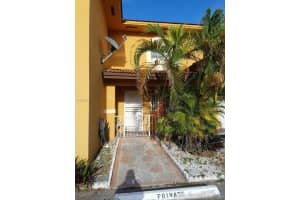 3502 W 80th St, Hialeah, FL 33018, Sold 10/30/17
