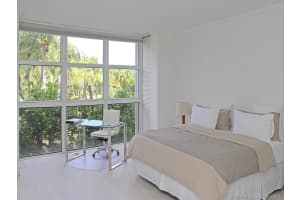 721 Crandon Blvd, Key Biscayne, FL 33149, Sold 06/07/17