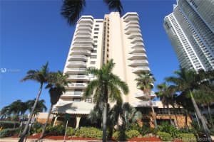 6423 Collins Ave, Miami Beach, FL 33141, Sold 03/13/18