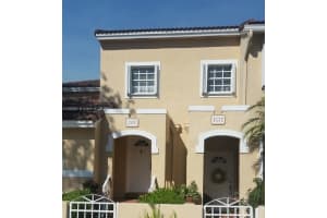 14611 Balgowan Rd, Hialeah, FL 33016, Sold 10/02/17