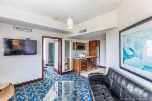 1060 Ocean Dr D301, Miami Beach, FL 33139, Sold 09/27/17