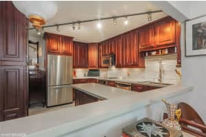 5750 Collins Ave #7a, Miami Beach, FL 33140, Sold 09/18/17