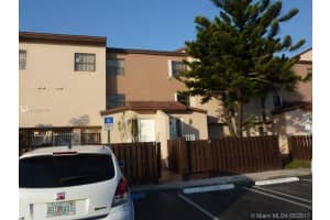 545 W Park Dr, Miami, FL 33172, Sold 07/31/17