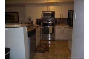 2620 S University Dr, Davie, FL 33328, Sold 06/23/17
