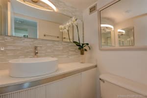 1228 West Ave, Miami Beach, FL 33139, Sold 08/15/17