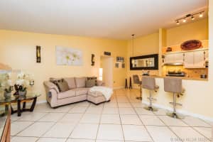 18965 NW 62nd Ave, Hialeah, FL 33015, Sold 08/21/17