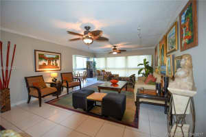 550 Ocean Dr #4e, Key Biscayne, FL 33149, Sold 09/26/17