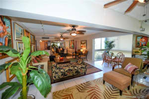 550 Ocean Dr #4e, Key Biscayne, FL 33149, Sold 09/26/17