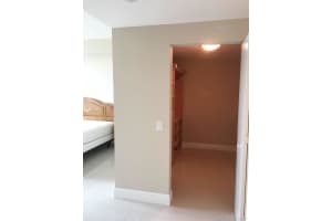 2475 Brickell Ave, Miami, FL 33129, Sold 09/07/17