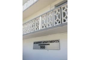 900 6th St, Miami Beach, FL 33139, Sold 09/05/17