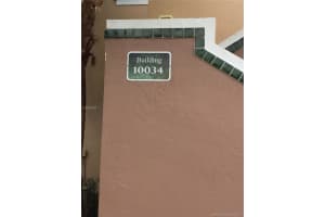 10034 Hammocks Blvd, Miami, FL 33196, Sold 10/11/17