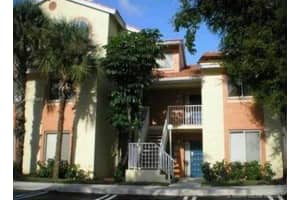 1014 The Pointe Dr, West Palm Beach, FL 33409, Sold 07/06/17