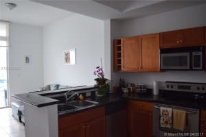 1723 SW 2nd Ave, Miami, FL 33129, Sold 08/31/17