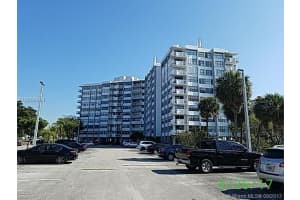 1200 NE Miami Gardens Dr, Miami, FL 33179, Sold 10/24/17