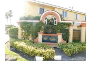 8220 NW 10th St, Miami, FL 33126, Sold 06/21/17