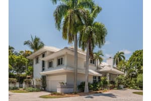11000 Tanya St, Coral Gables, FL 33156, Sold 09/04/18