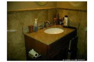6900 N Kendall Dr APT A203, Pinecrest, FL 33156, Sold 08/15/17