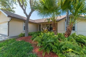 9771 SW 217th St, Cutler Bay, FL 33190, Sold 06/27/17