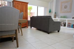 8500 NW 31st Ct #1b, Sunrise, FL 33351, Sold 07/25/17