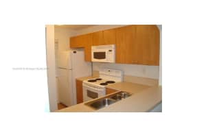 7991 NW 8th St #114b, Miami, FL 33126, Sold 10/26/17