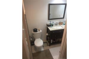 90 Edgewater Dr, Miami, FL 33133, Sold 08/07/17