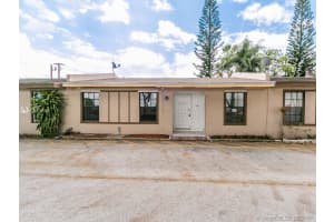 7902 Pembroke Rd, Miramar, FL 33023, Sold 06/23/17