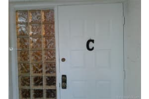 6885 NW 169th St #65c, Hialeah, FL 33015, Sold 07/28/17