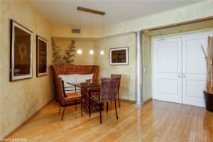 4775 Collins Ave, Miami, FL 33140, Sold 10/25/17