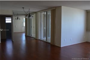 1420 Brickell Bay Dr #205c, Miami, FL 33131, Sold 07/25/17