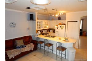 8366 NW 10th St #9b, Miami, FL 33126, Sold 08/03/17