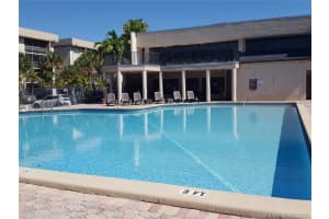 17000 NW 67th Ave, Hialeah, FL 33015, Sold 07/12/17