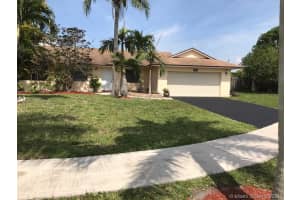 1081 SW 129th Way, Davie, FL 33325, Sold 07/18/17