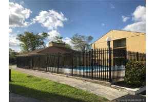 15470 SW 82nd Ln, Miami, FL 33193, Sold 05/26/17