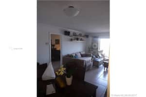 4705 NW 7th St, Miami, FL 33126, Sold 08/24/17