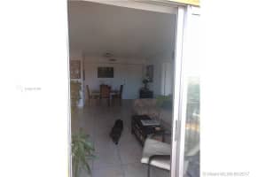 4705 NW 7th St, Miami, FL 33126, Sold 08/24/17