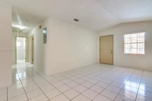 2238 W 74th Terrace #39c, Hialeah, FL 33016, Sold 08/22/17