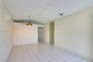 2238 W 74th Terrace #39c, Hialeah, FL 33016, Sold 08/22/17