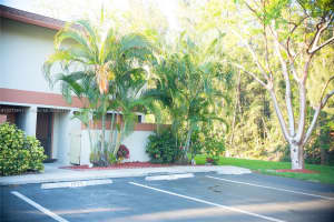 4240 SW 70th Terrace, Davie, FL 33314, Sold 06/21/17