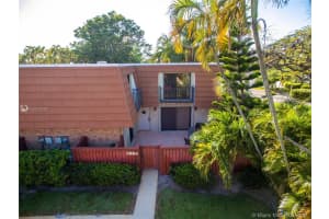 2884 Waterford Dr S, Deerfield Beach, FL 33442, Sold 08/21/17