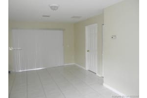12041 S Las Palmas Dr, Pembroke Pines, FL 33025, Sold 10/20/17