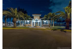 7488 NW 181st St, Hialeah, FL 33015, Sold 06/20/17
