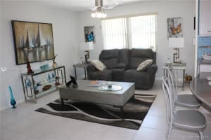 8011 SW 30th St, Davie, FL 33328, Sold 08/01/17