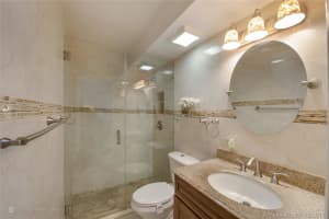 8435 SW 156th Ct, Miami, FL 33193, Sold 11/08/17